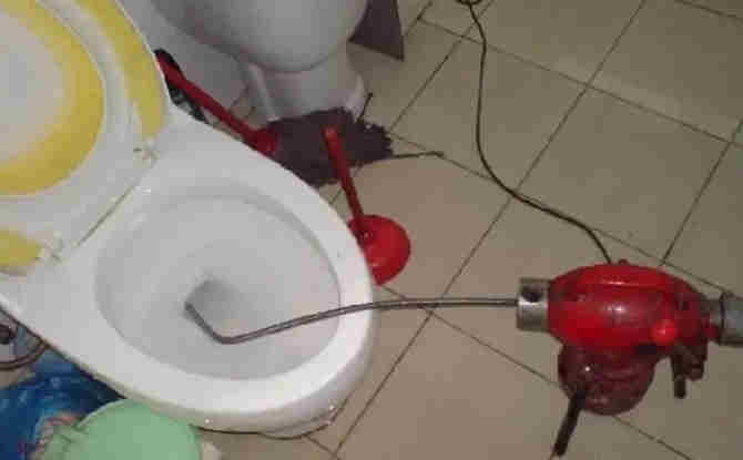 西乡塘马桶通下水